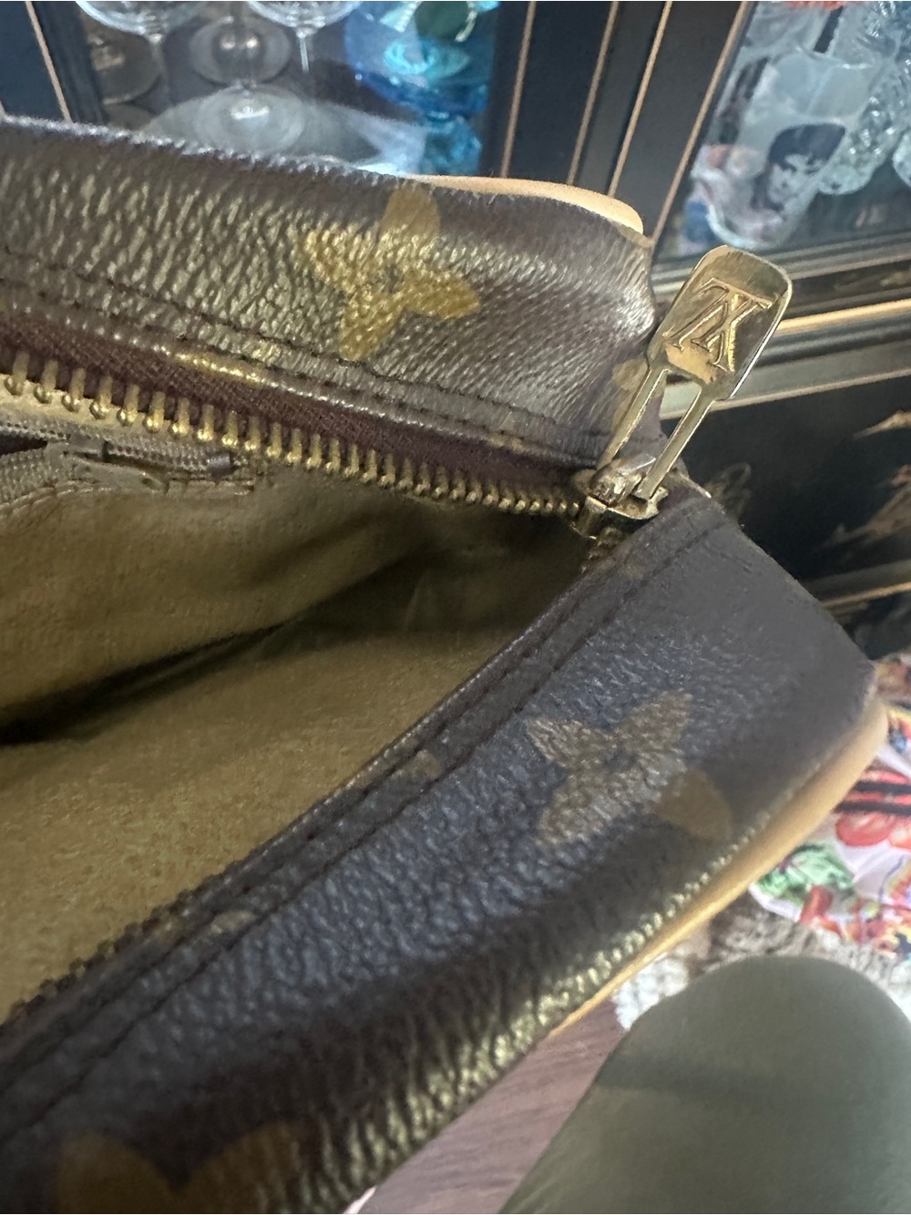 Camera Bag - Picture 3 of 7